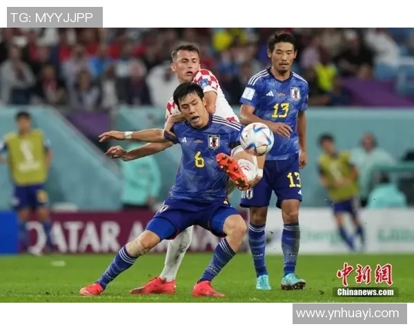 日本长发足球明星是谁他在赛场上的表现如何引发关注 日本长发足球明星是谁他在赛场上的表现如何引发关注