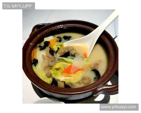 足球明星品尝北京烤鸭的背后故事与美食之旅揭秘