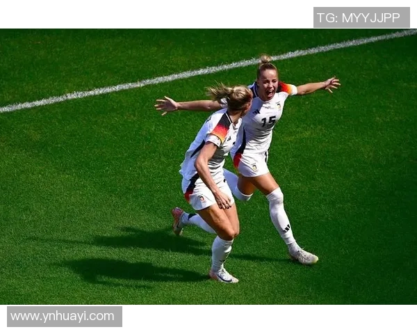 德国女足与西班牙女足激战500分钟的精彩对决回顾与分析 德国女足与西班牙女足激战500分钟的精彩对决回顾与分析